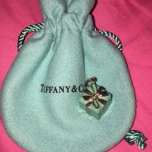 tiffany box charm
